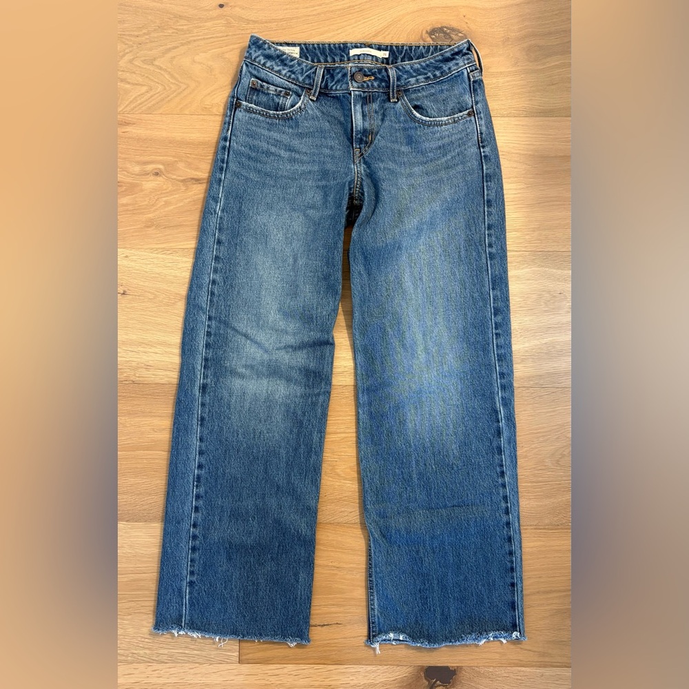 Levi’s Women’s Low Loose 26